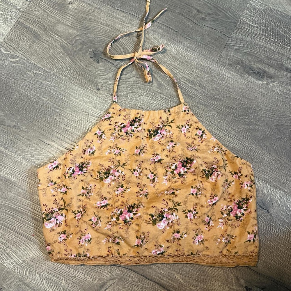 American Eagle Outfitters Floral Crop Top - Mustard and Pink